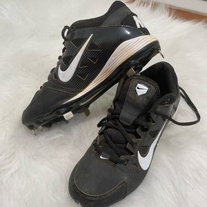 Softball cleats (metal)